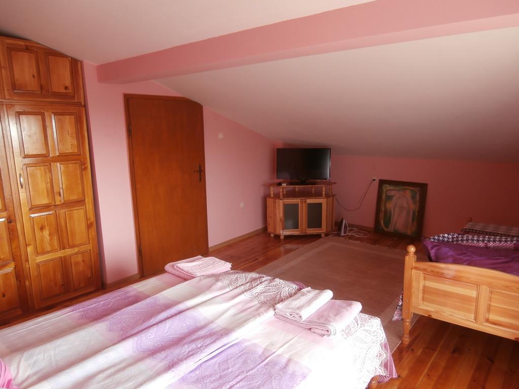 Apartments In House Silent Nature 桑丹斯基 外观 照片